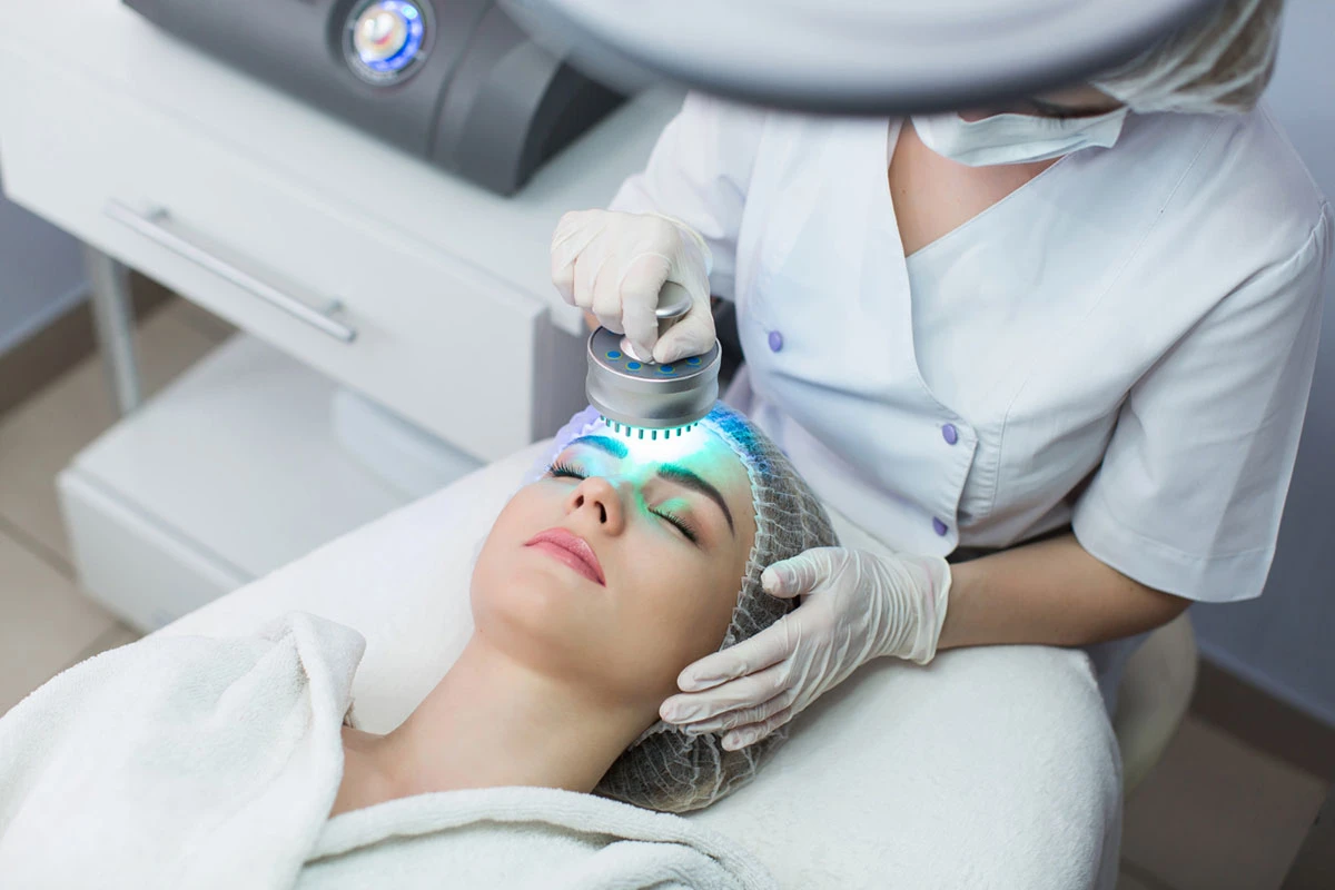 Jak działa fototerapia LED i na czym polega jej skuteczność