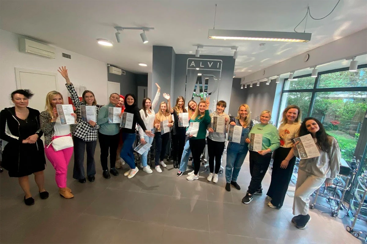 Bezpłatny warsztat kosmetologiczny Alvi Prague w Łodzi | Nowoczesne technologie i protokoły